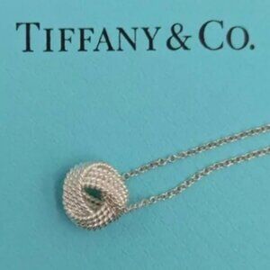 Tiffany & Co Sterling Silver Twist Knot Pendant Necklace 16”